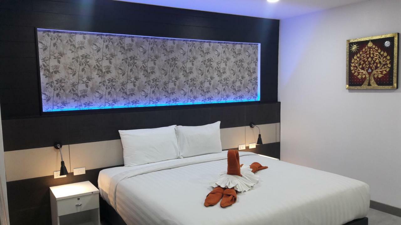 Heaven Apartments Patong Buitenkant foto